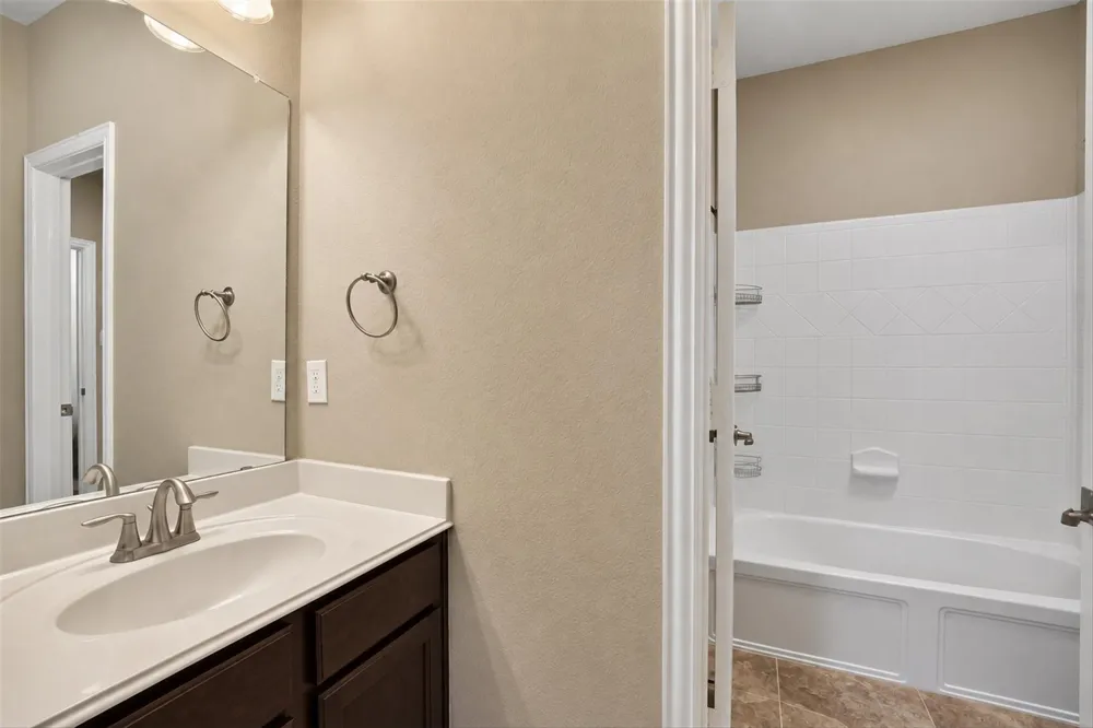 42 Black Swan Court Magnolia, TX 77354