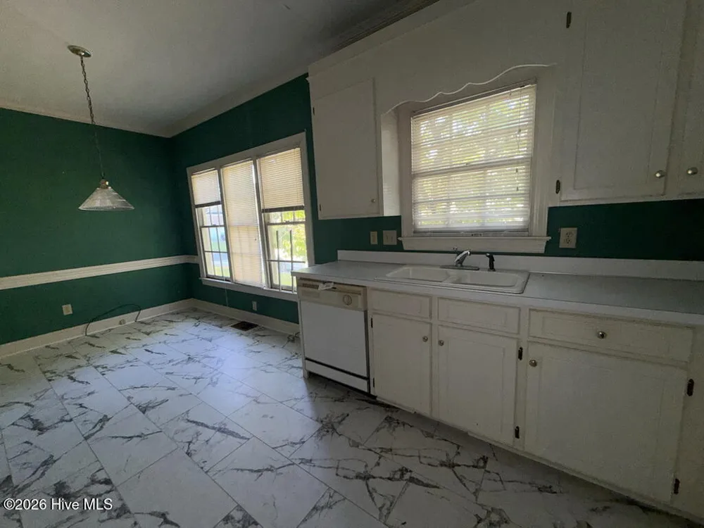 1733 Sparrow Hawk Lane Rocky Mount, NC 27804