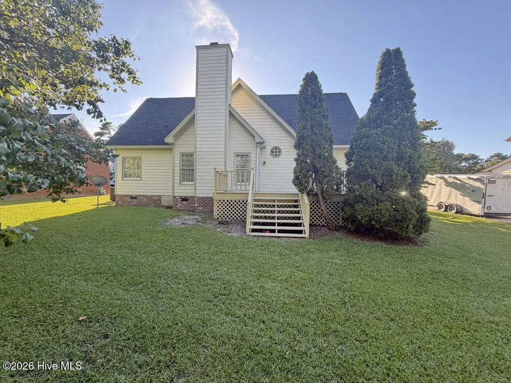 1733 Sparrow Hawk Lane Rocky Mount, NC 27804