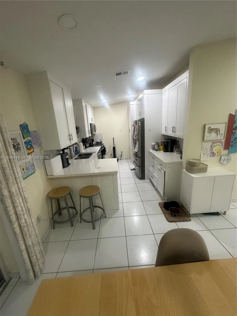 17223 NW 74th Ct Hialeah, FL 33015