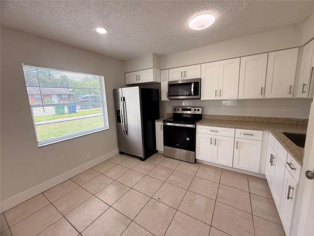 10123 11TH STREET #B Tampa, FL 33612