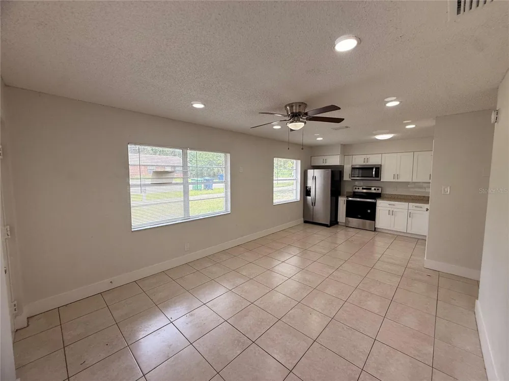 10123 11TH STREET #B Tampa, FL 33612