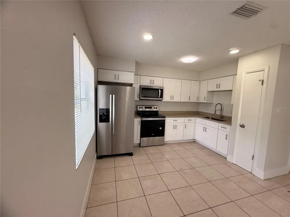 10123 11TH STREET #B Tampa, FL 33612