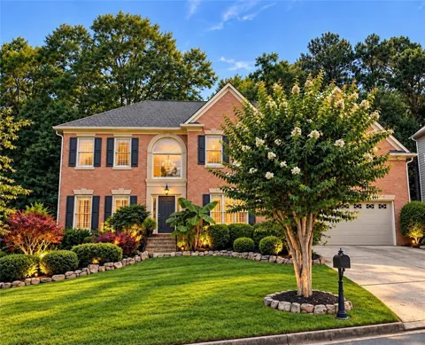 275 Gladeside Path