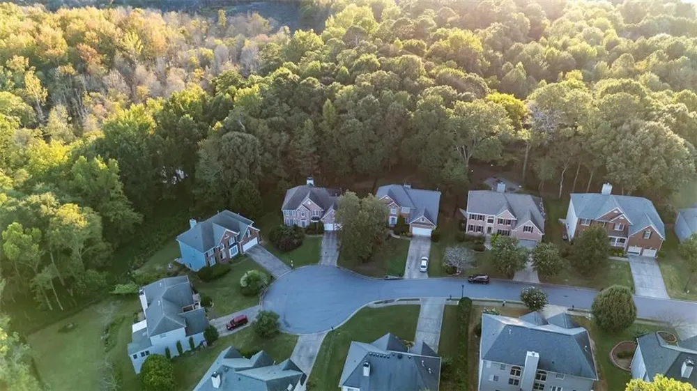 275 Gladeside Path Johns Creek, GA 30024