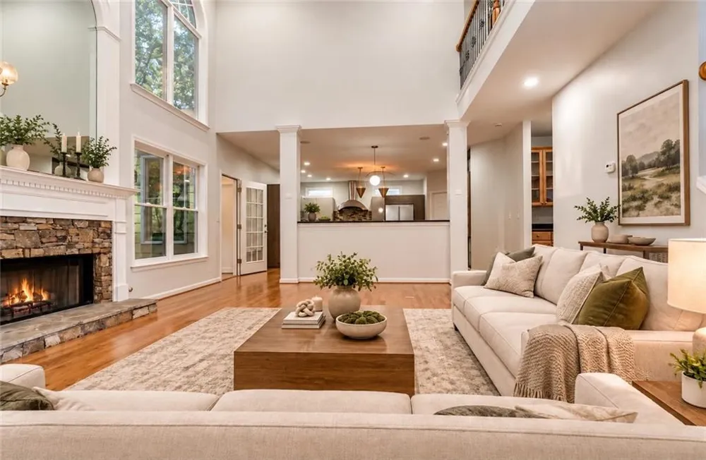 275 Gladeside Path Johns Creek, GA 30024
