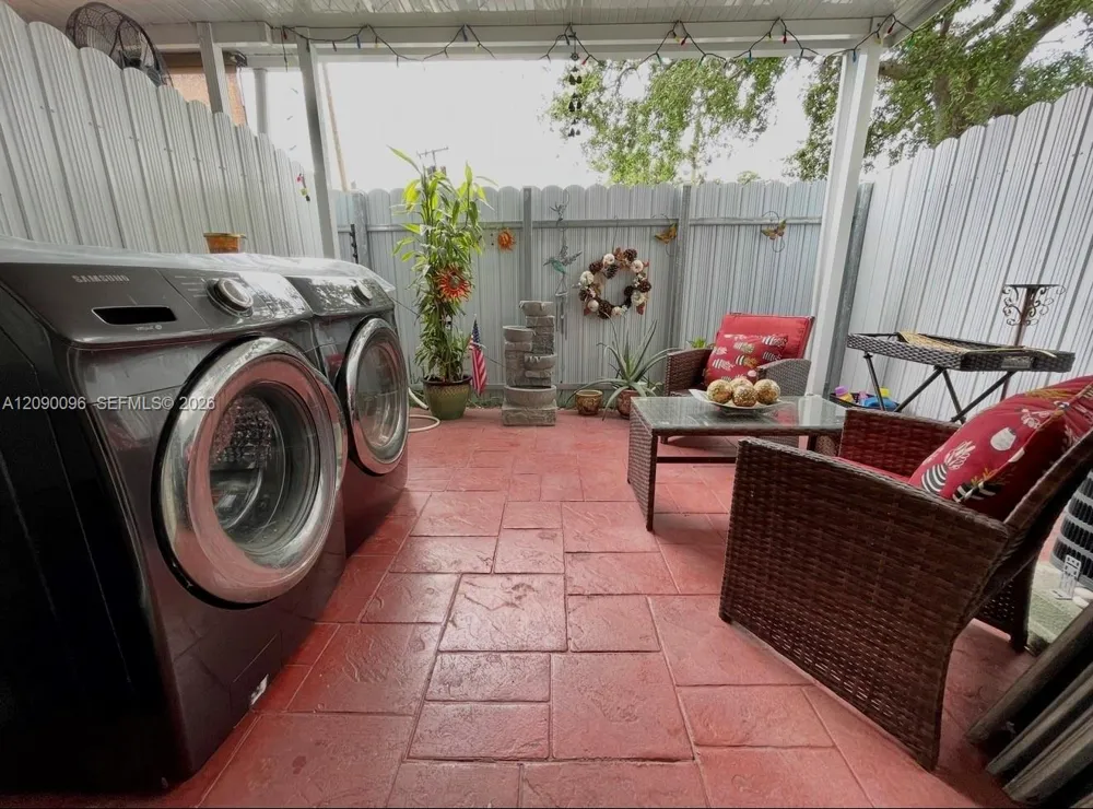 5600 NW 6th St #29 Miami, FL 33126