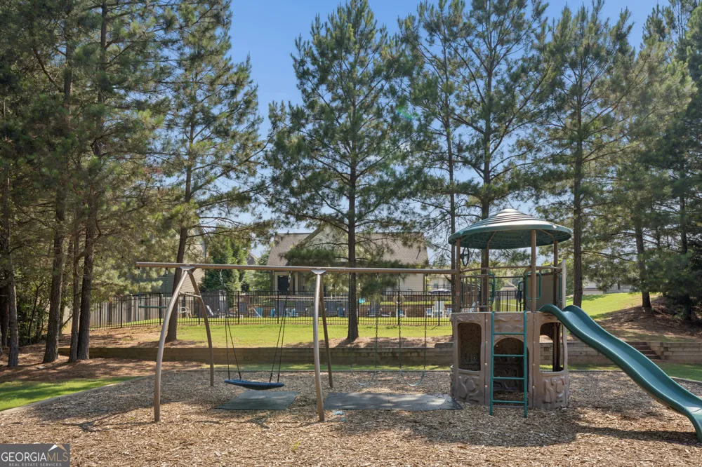 5752 Shore Isle CT Flowery Branch, GA 30542
