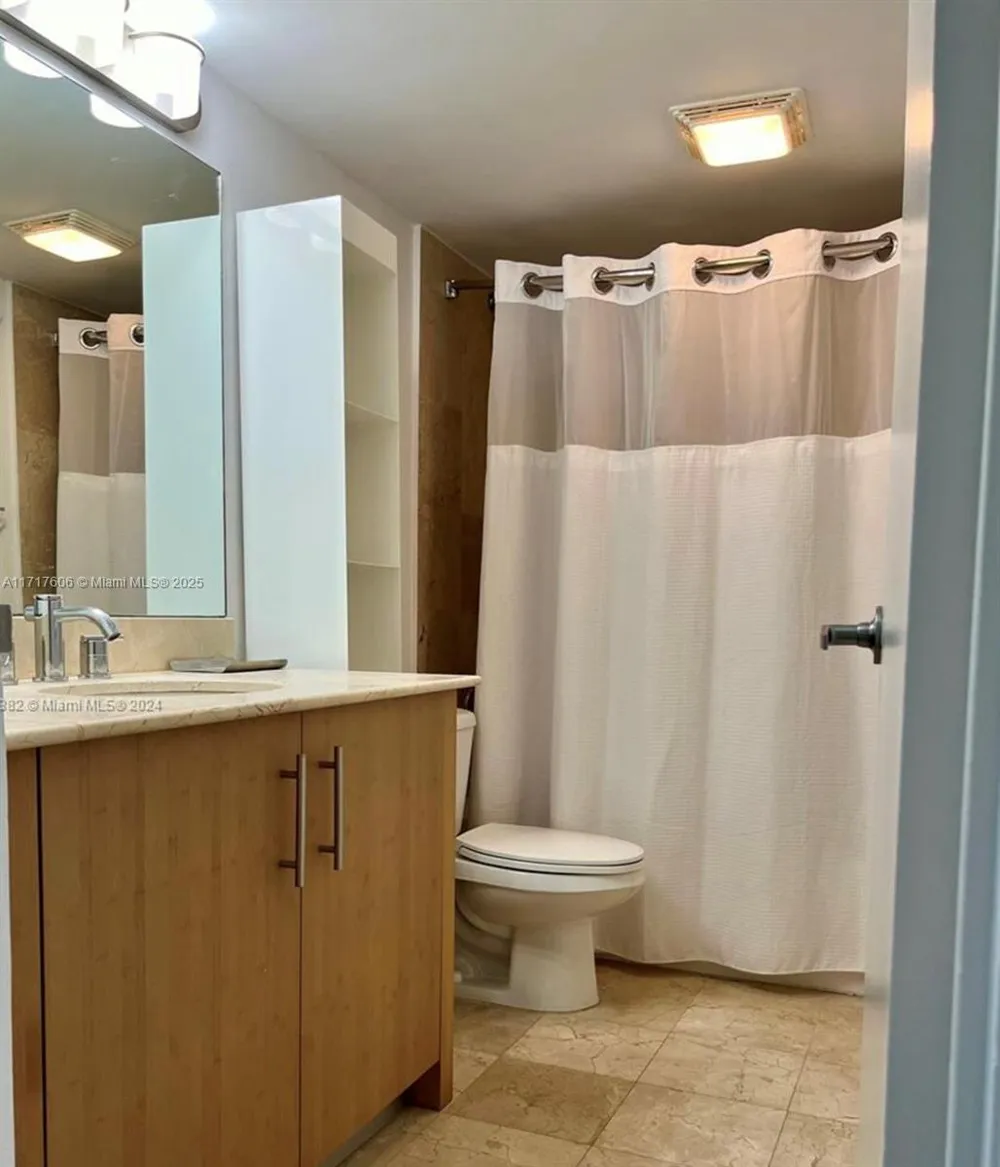 10275 Collins Ave #331 Bal Harbour, FL 33154