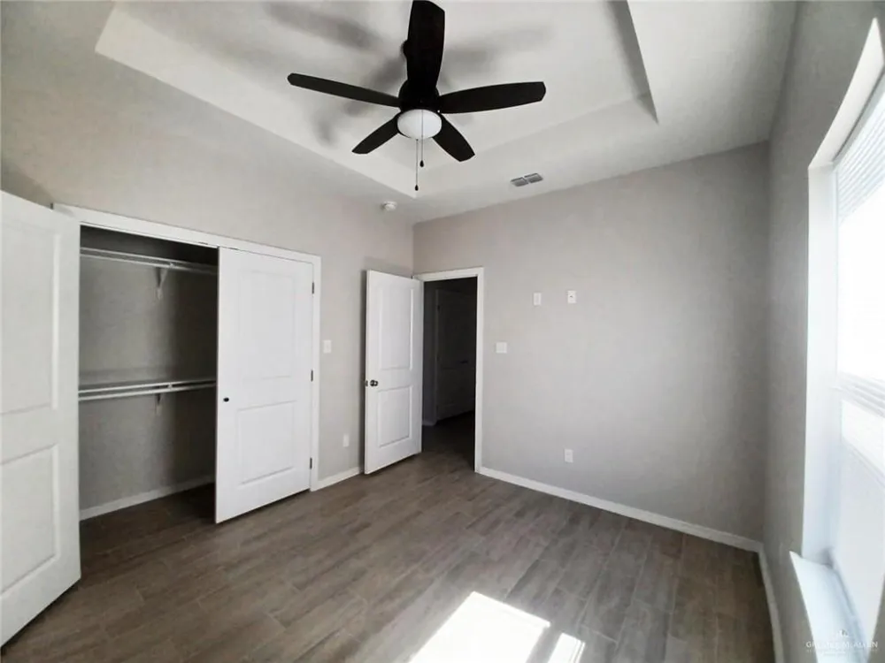 1630 Playa Drive #4 Weslaco, TX 78596
