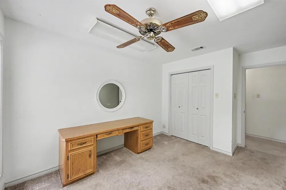 98 Glenheath Trinity, TX 75862
