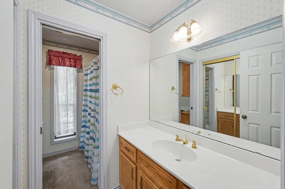98 Glenheath Trinity, TX 75862