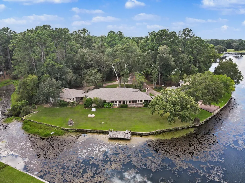 98 Glenheath Trinity, TX 75862