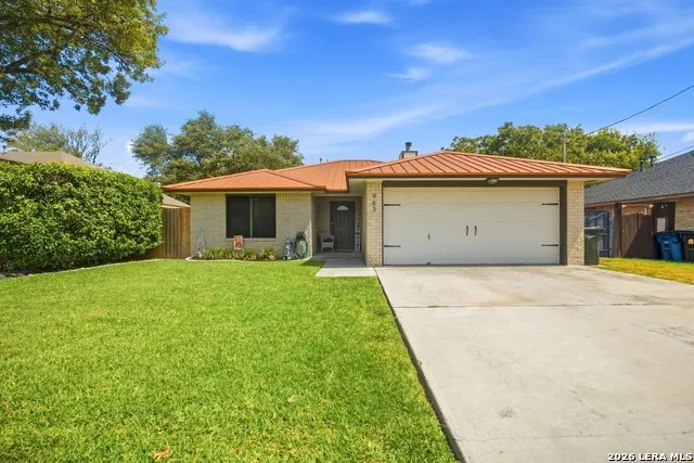 963 Seminole Dr New Braunfels, TX 78130