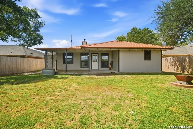 963 Seminole Dr New Braunfels, TX 78130