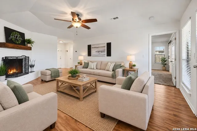 963 Seminole Dr New Braunfels, TX 78130