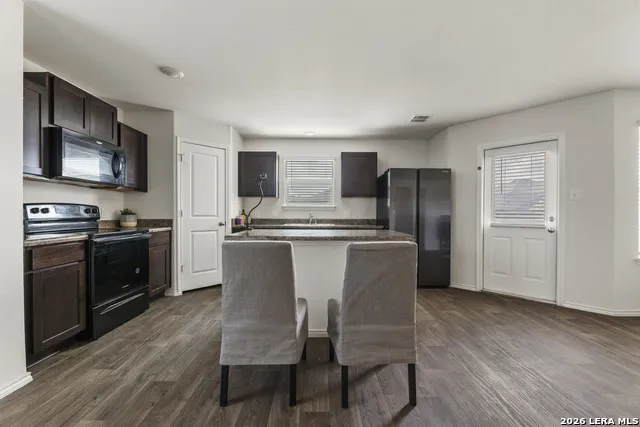 8106 Autares Square San Antonio, TX 78252