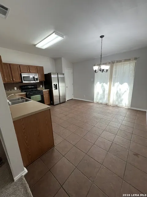 15822 MANES GRV San Antonio, TX 78247