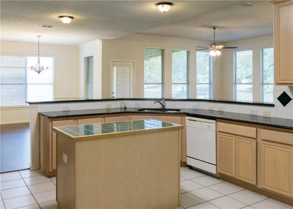 160 Fallkirk Drive Coppell, TX 75019