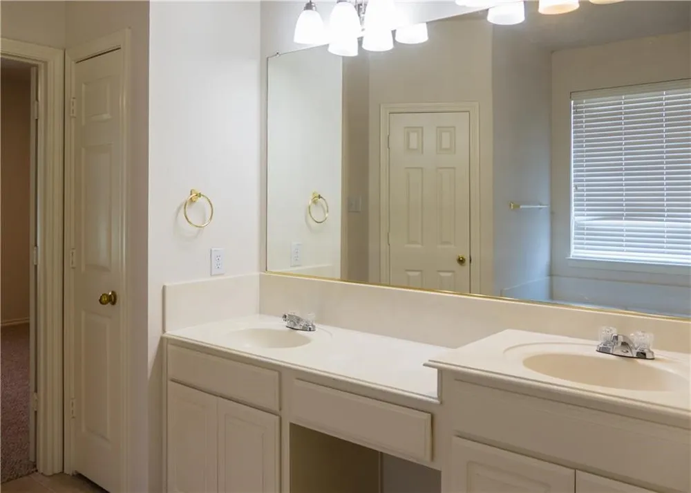 160 Fallkirk Drive Coppell, TX 75019