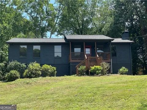 106 Spring WAY