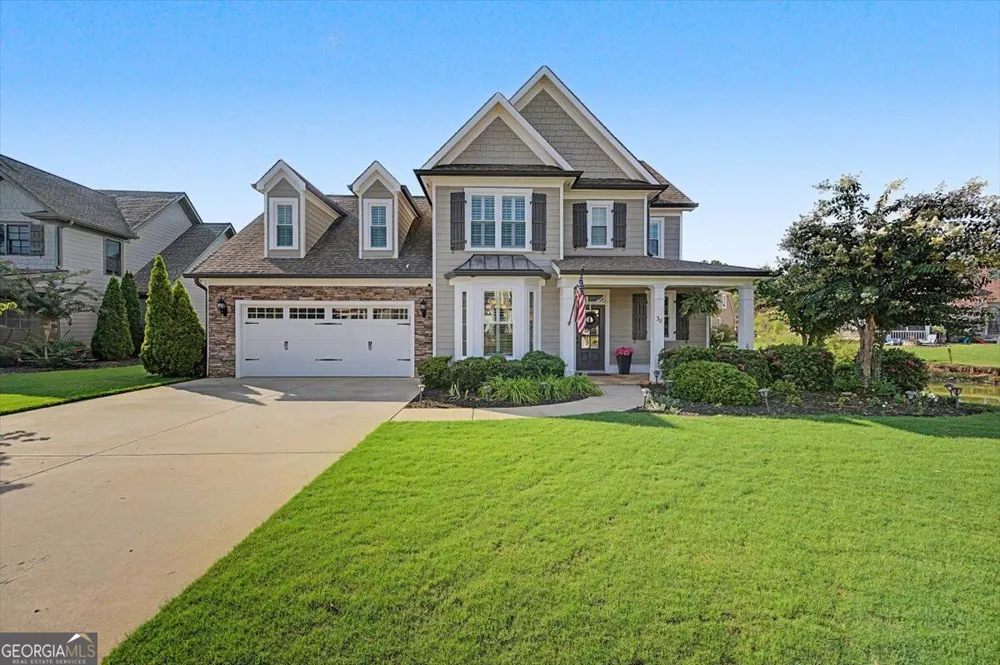 38 Grove Park CIR Cartersville, GA 30120