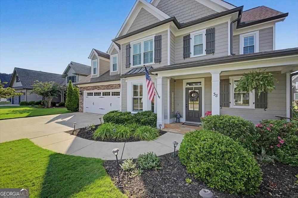 38 Grove Park CIR Cartersville, GA 30120