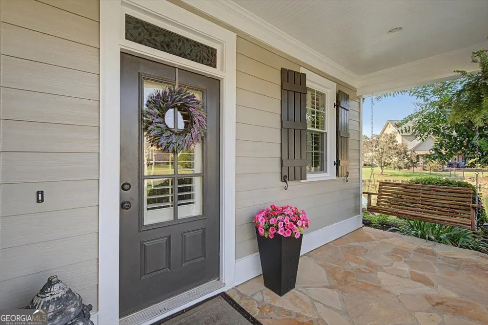 38 Grove Park CIR Cartersville, GA 30120