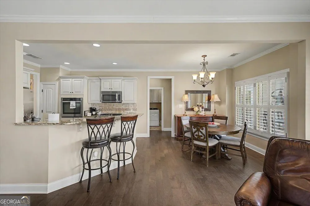 38 Grove Park CIR Cartersville, GA 30120