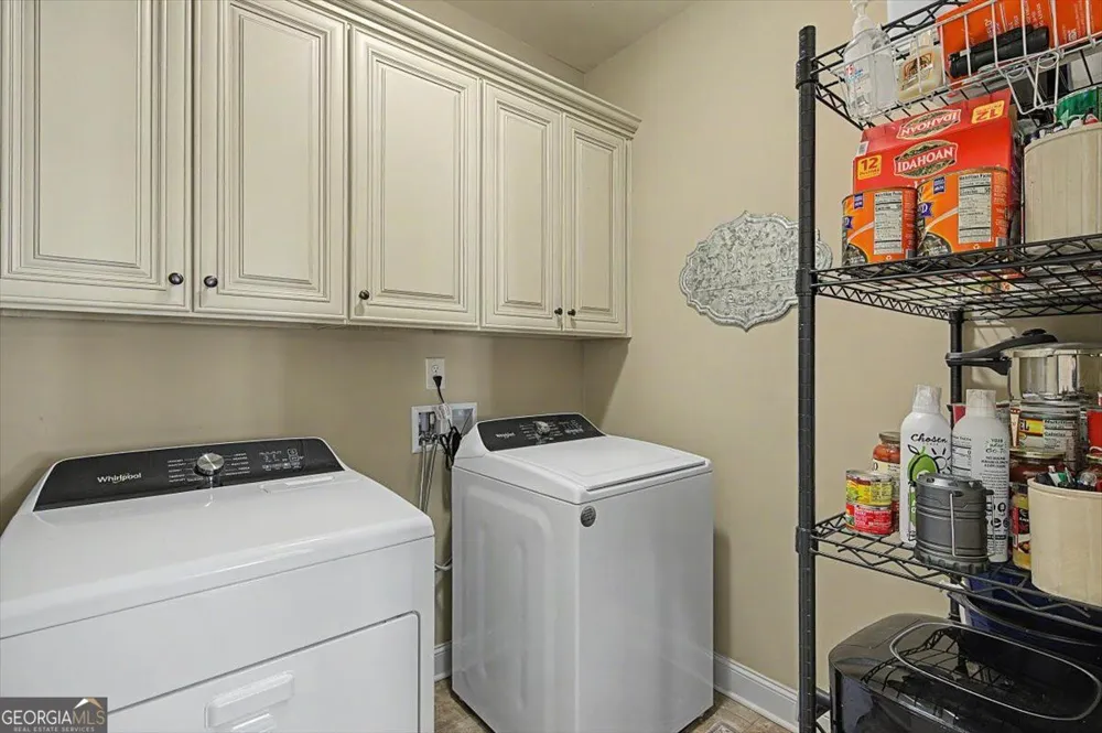 38 Grove Park CIR Cartersville, GA 30120