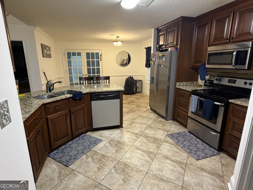 206 Lasso DR Warner Robins, GA 31088
