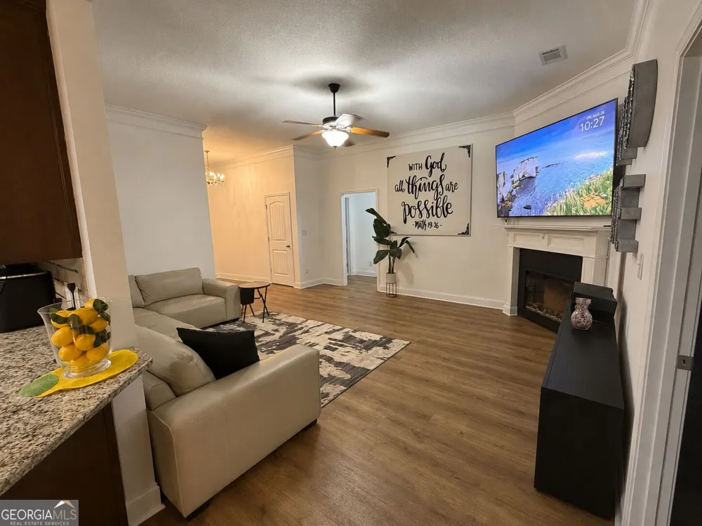 206 Lasso DR Warner Robins, GA 31088