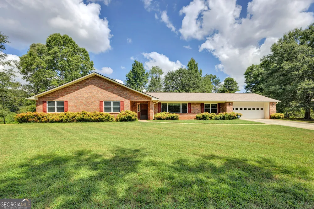 234 Glad Dale DR SE Conyers, GA 30094