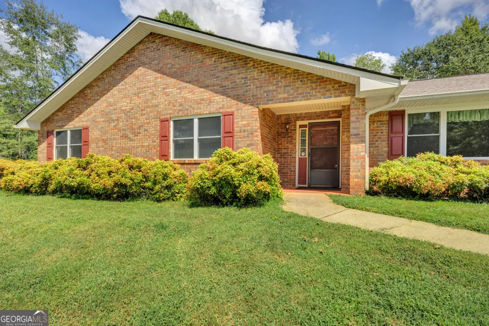 234 Glad Dale DR SE Conyers, GA 30094