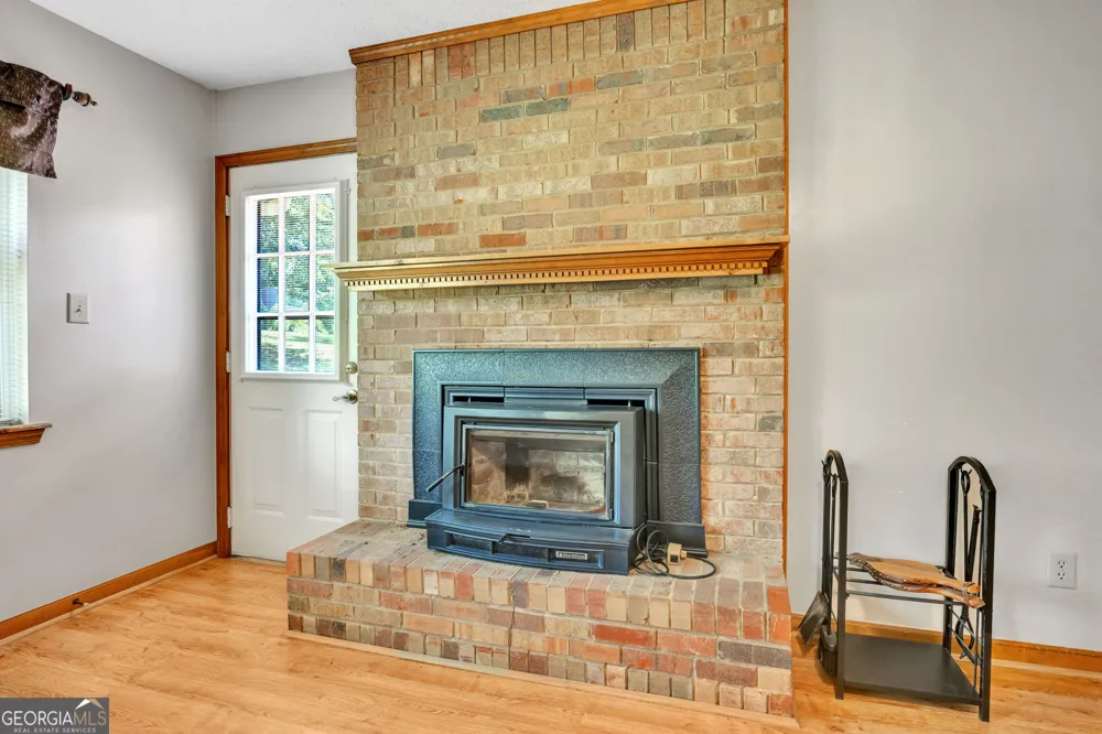 234 Glad Dale DR SE Conyers, GA 30094
