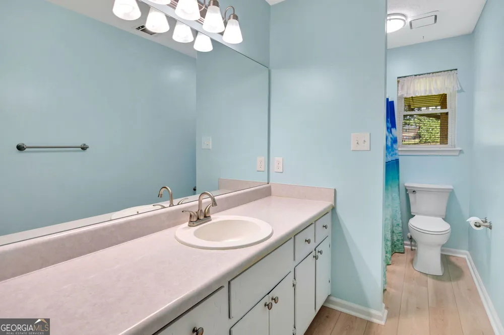 234 Glad Dale DR SE Conyers, GA 30094