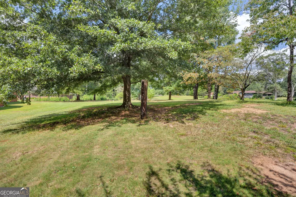 234 Glad Dale DR SE Conyers, GA 30094