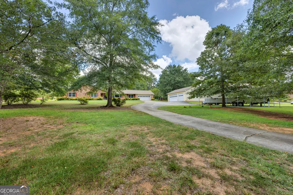 234 Glad Dale DR SE Conyers, GA 30094