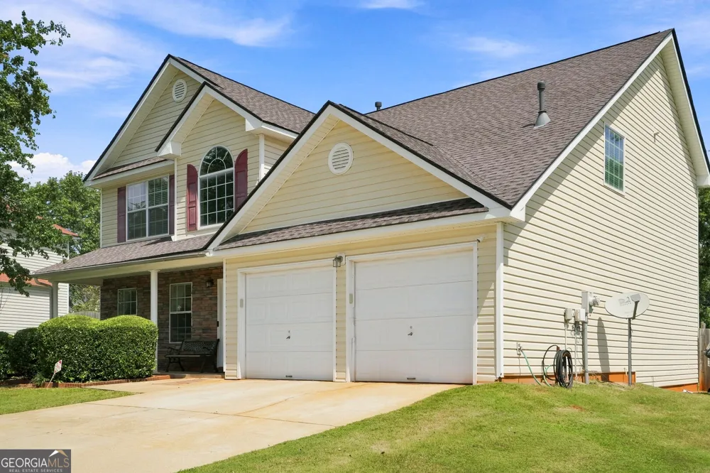 210 Spring Lake TER Covington, GA 30016