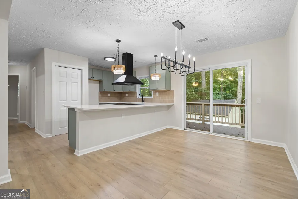 63 Moss RD Dawsonville, GA 30534