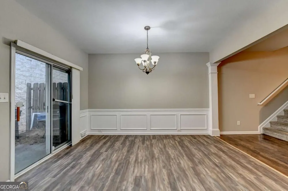 2152 Executive DR Duluth, GA 30096