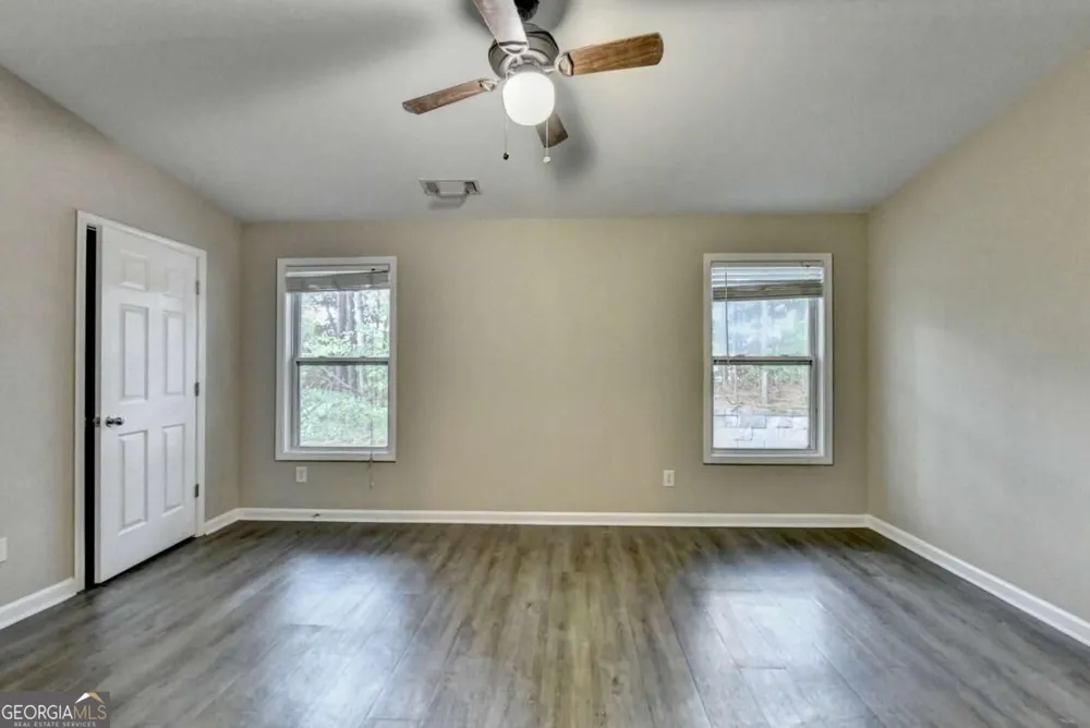 2152 Executive DR Duluth, GA 30096