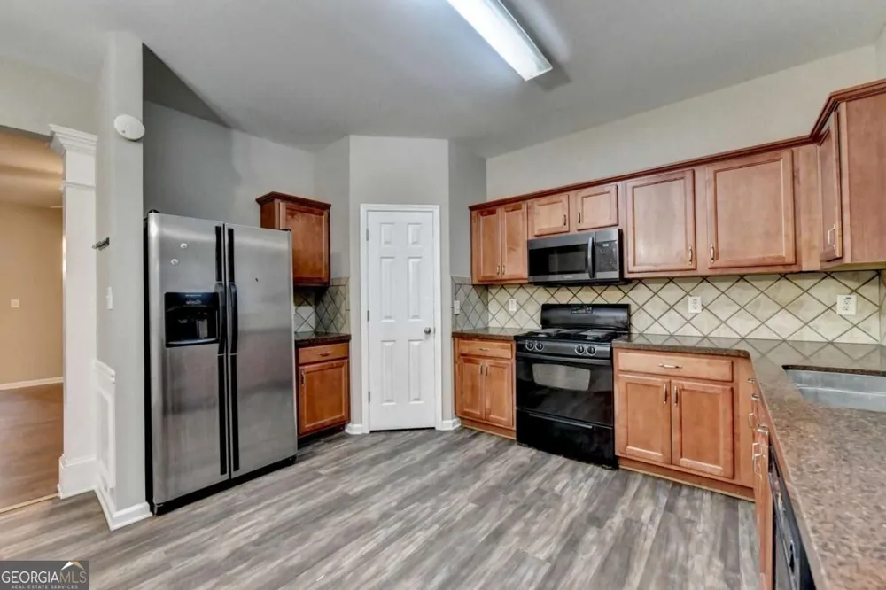 2152 Executive DR Duluth, GA 30096