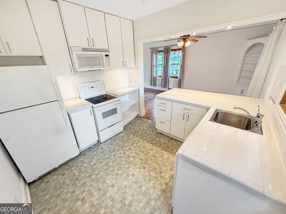 155 Windsor CT Athens, GA 30606