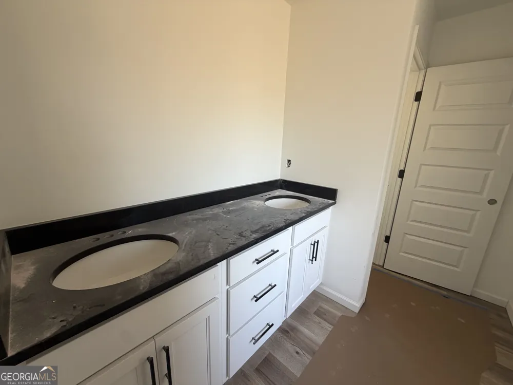 73 Whatley RD Griffin, GA 30224