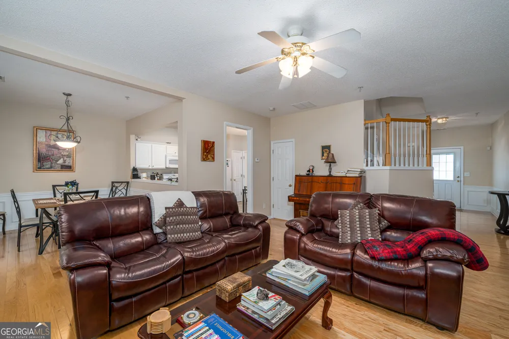 129 Regent PL Woodstock, GA 30188