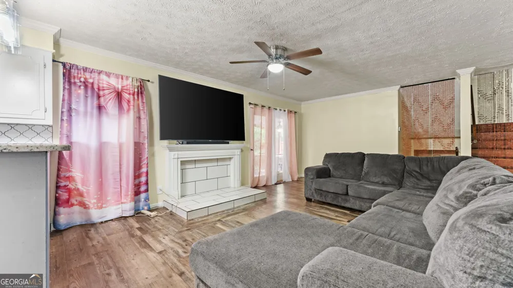 301 Briarwood DR Calhoun, GA 30701