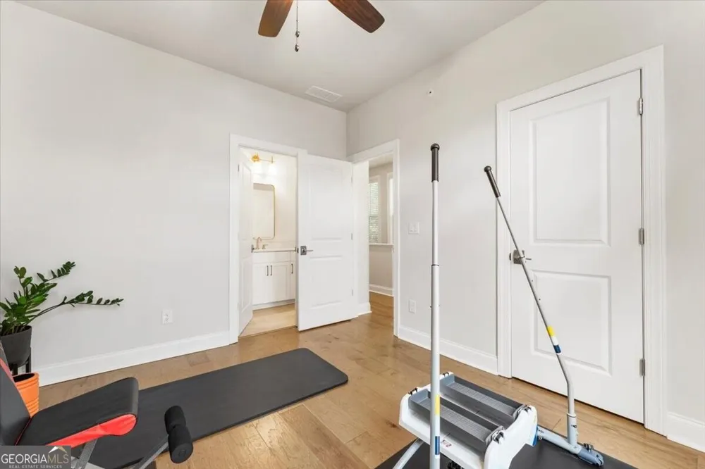 124 Everley WALK Alpharetta, GA 30009