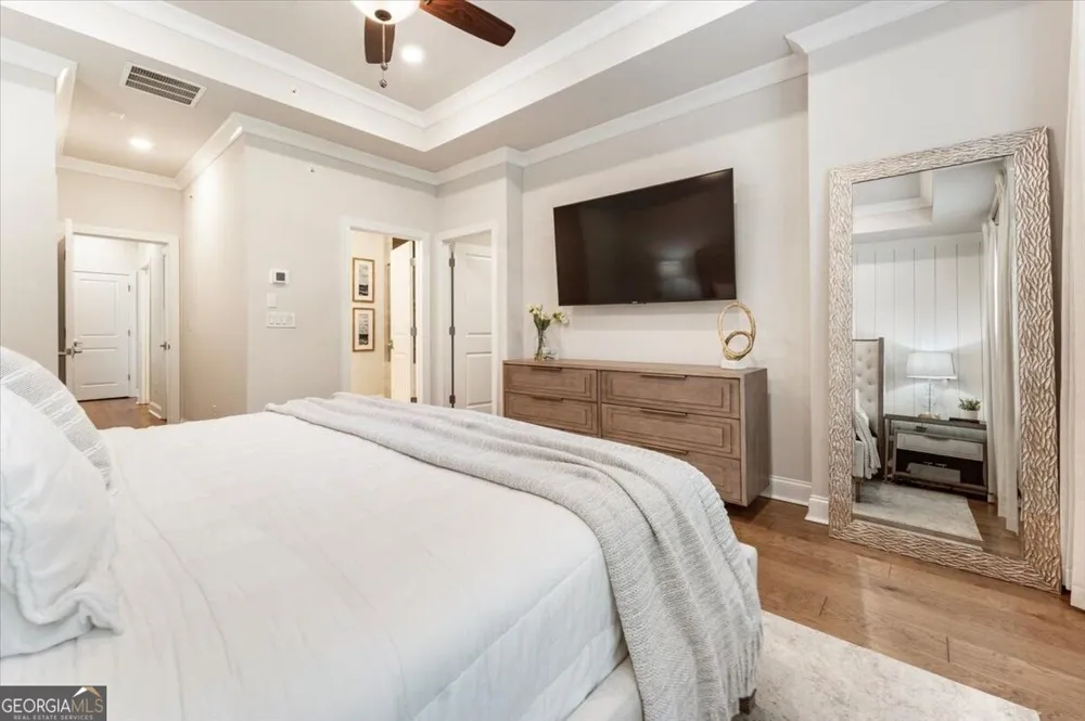 124 Everley WALK Alpharetta, GA 30009