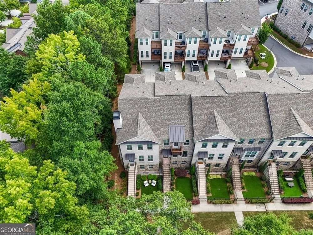 124 Everley WALK Alpharetta, GA 30009